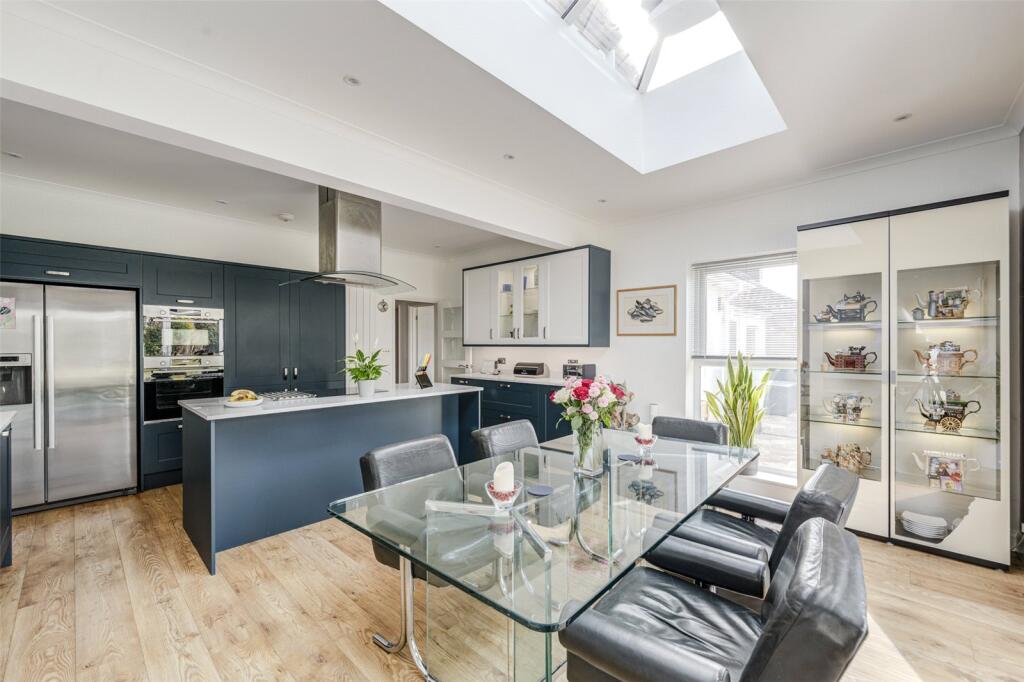Additional image 27 of Goring-by-Sea, Worthing, West Sussex, BN12
