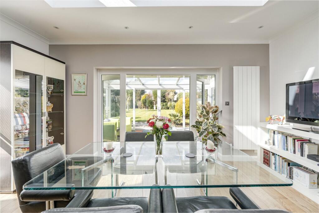 Additional image 31 of Goring-by-Sea, Worthing, West Sussex, BN12