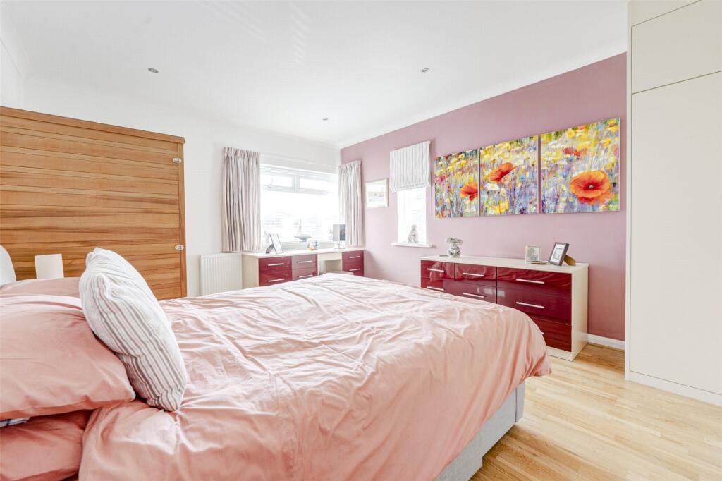 Additional image 37 of Goring-by-Sea, Worthing, West Sussex, BN12