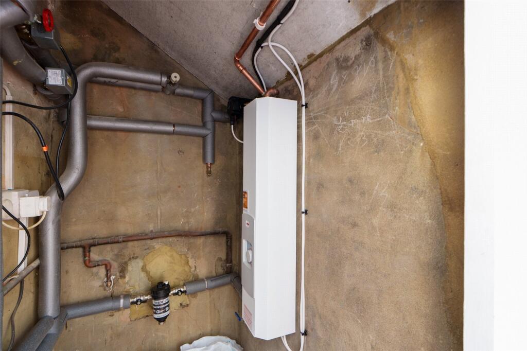 Additional image 33 of Durrington Hill, Worthing, West Sussex, BN13