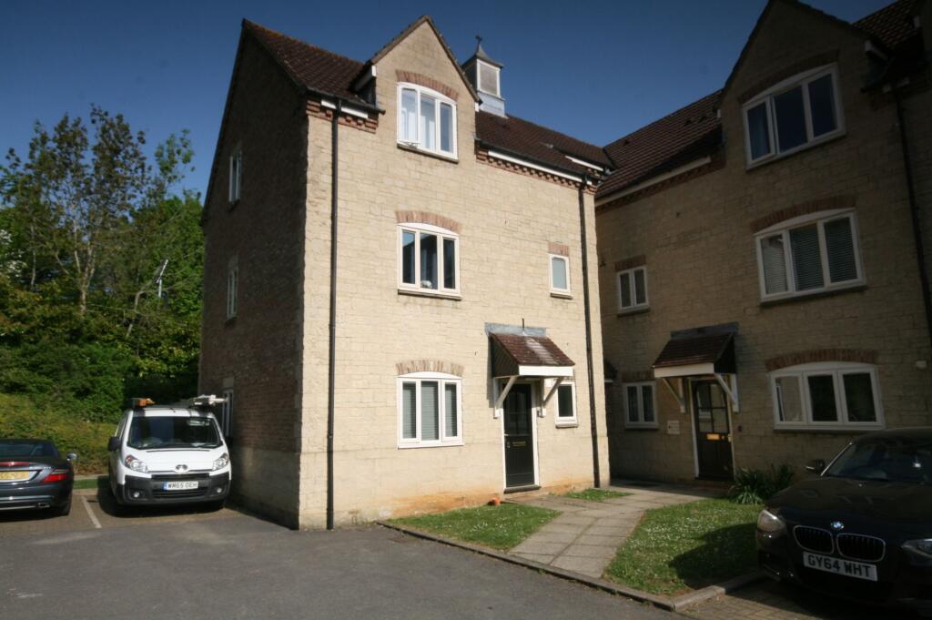 Main image of property: Kimber Close, Wheatley, OX33