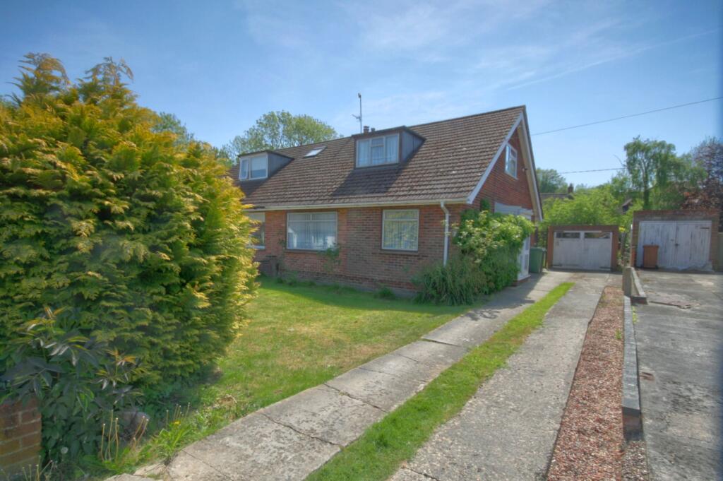 Main image of property: Keydale Road, Wheatley, OX33