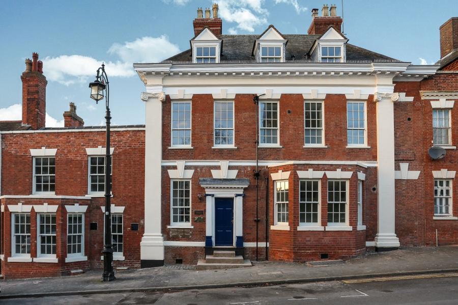Main image of property: Devereux House, Coleshill, B46 3AD