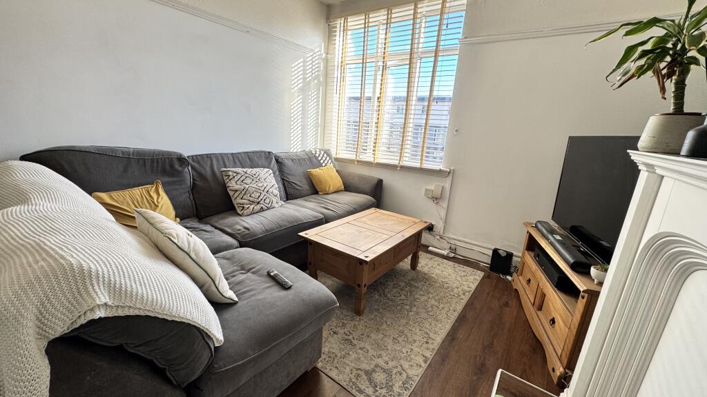 Main image of property: Jacey Buildings, Birmingham Road, B72