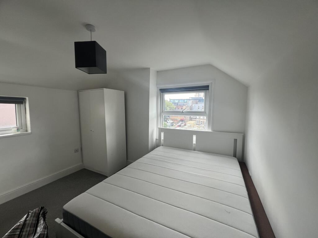 Main image of property: London Road, 