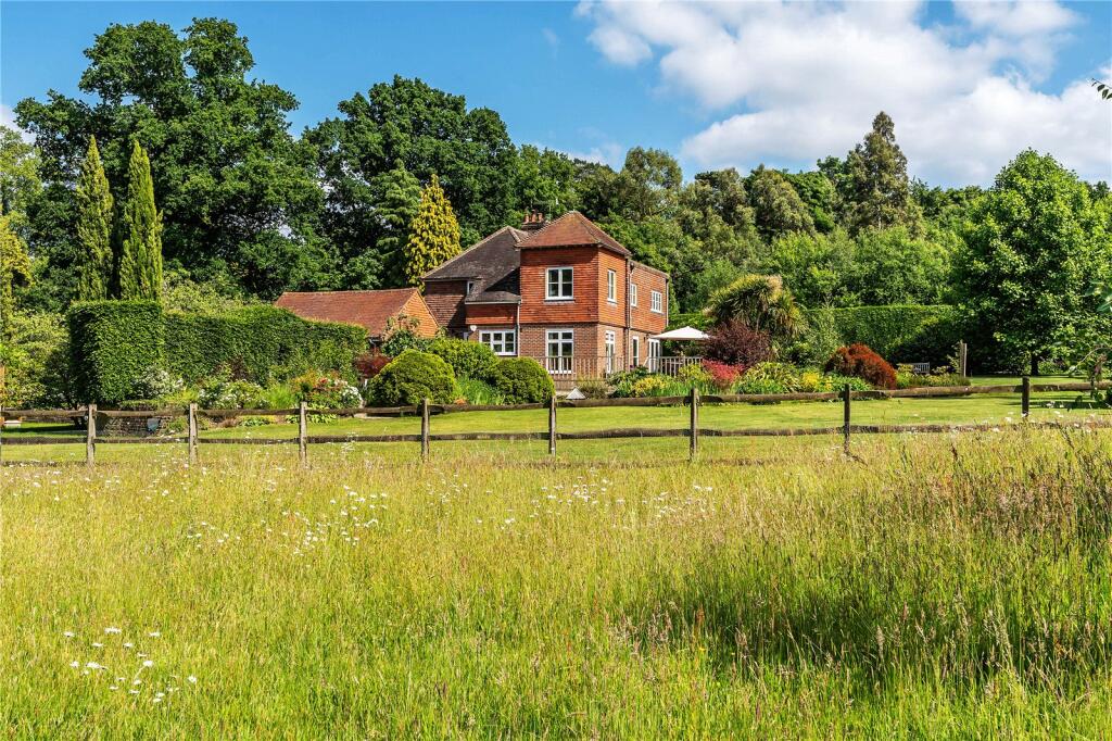 Main image of property: Cliftons Lane, Reigate, Surrey, RH2