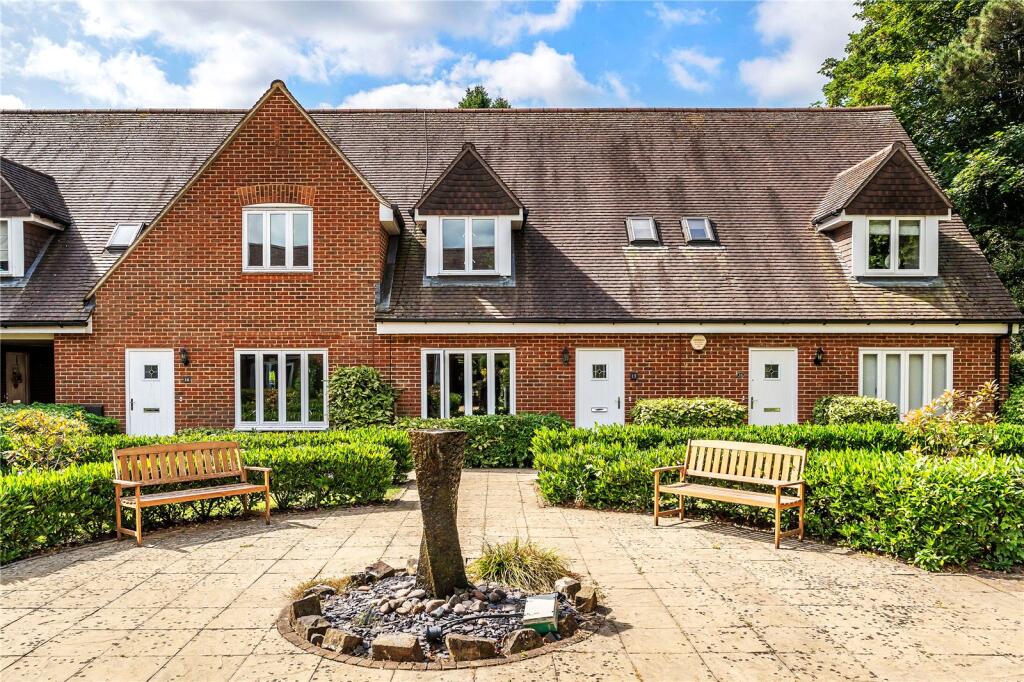 Main image of property: Charlwood Place, Reigate, RH2
