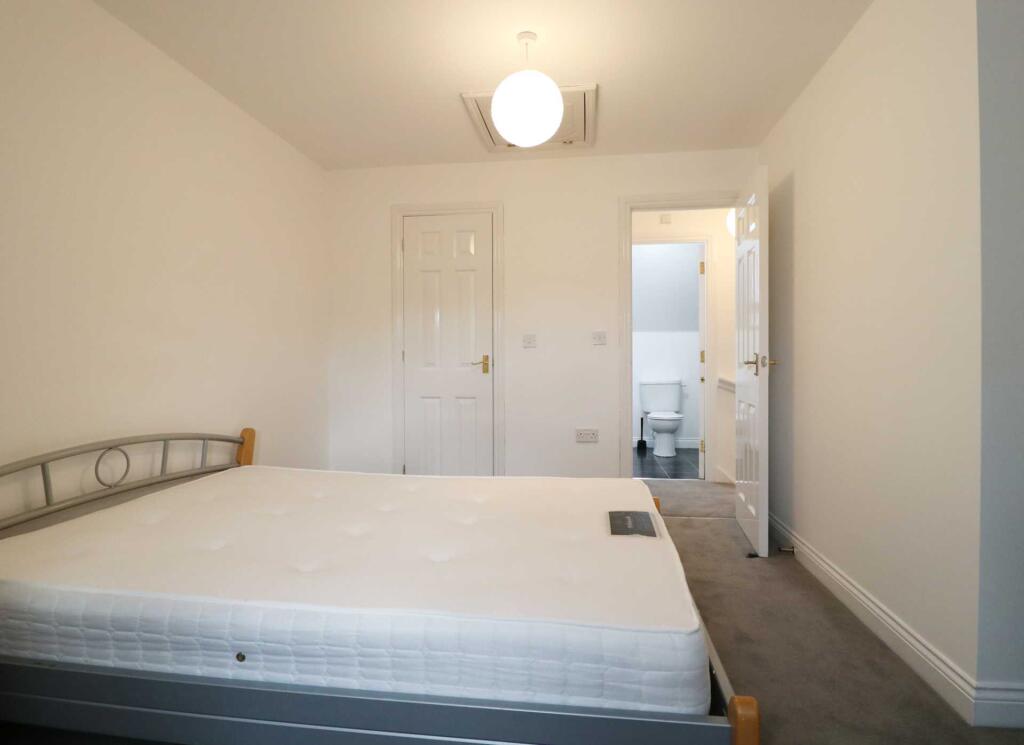 Main image of property: Property with HMO licence