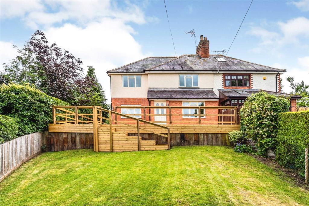 4 bedroom semidetached house for sale in Main Street, Shearsby