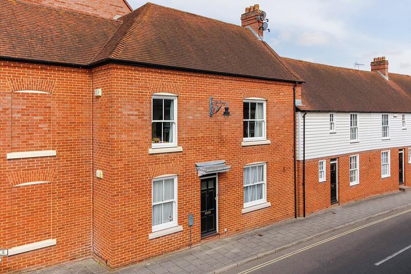 Main image of property: Orient Place, Canterbury