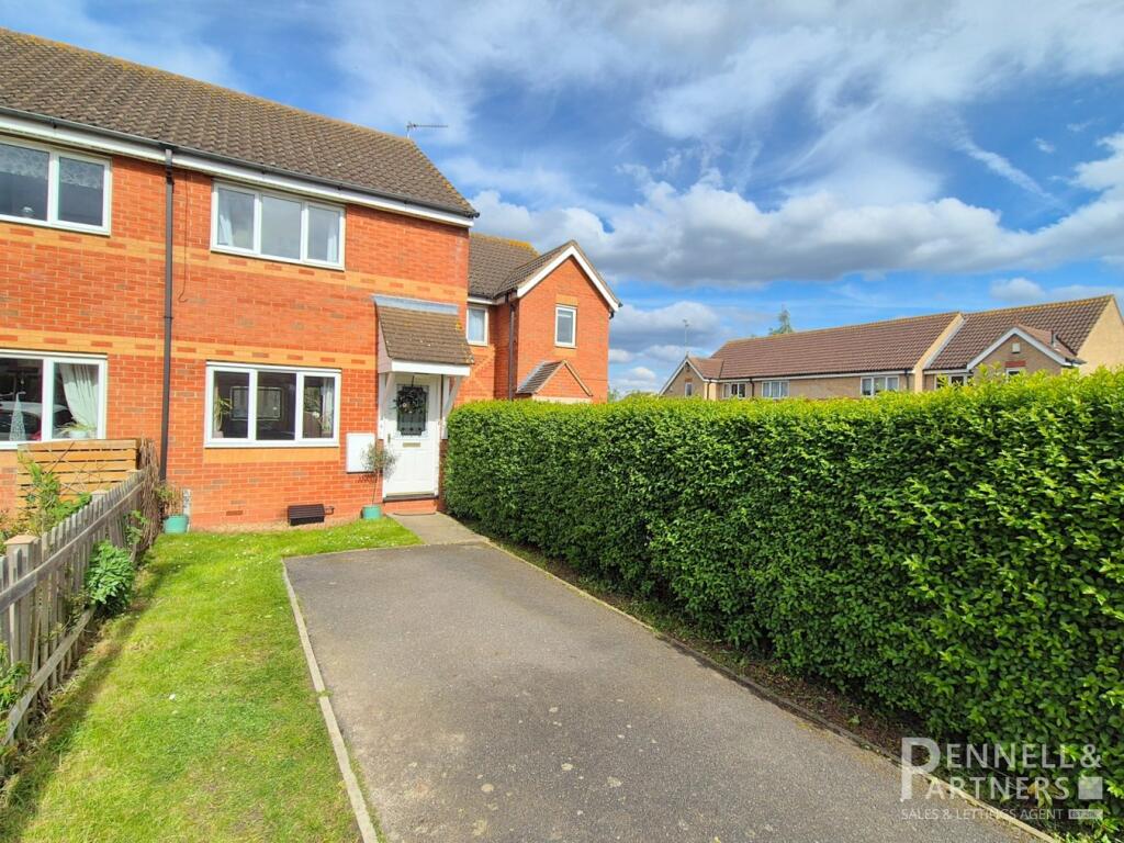 2 bedroom terraced house for sale in Middleham Close, Peterborough, PE2