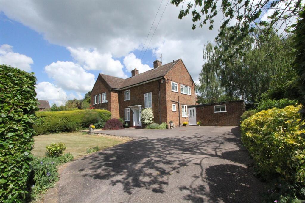 Main image of property: Lemsford Lane, Welwyn Garden City
