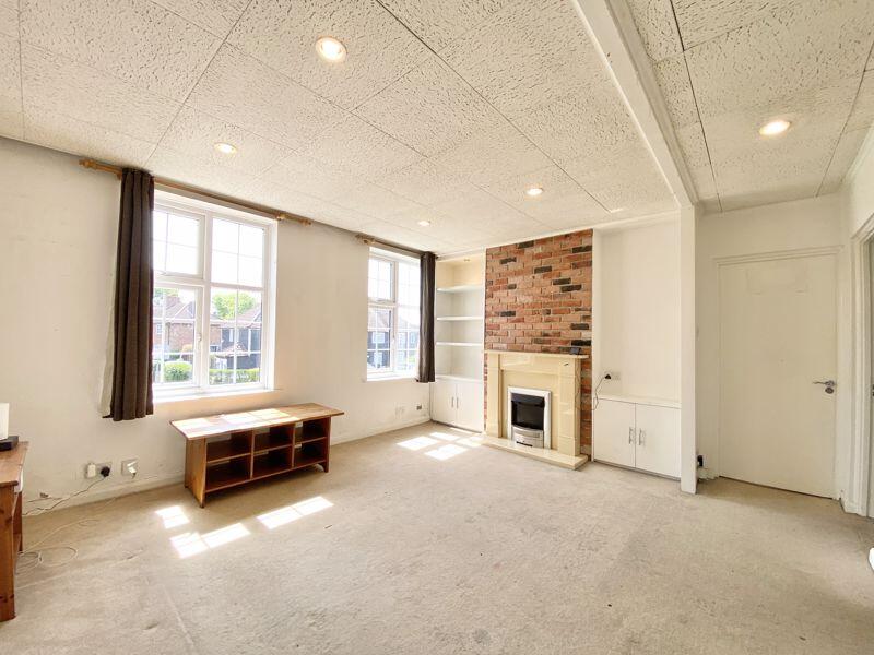 2 bedroom flat