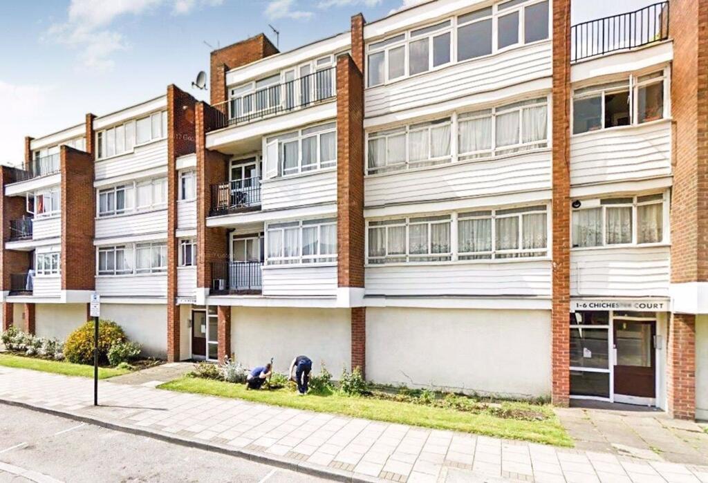 Main image of property: Whitchurch Lane, Edgware, HA8