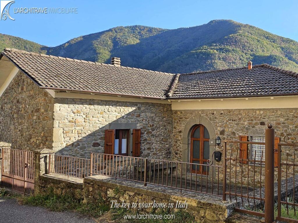 Main image of property: Tuscany, Lunigiana, Comano