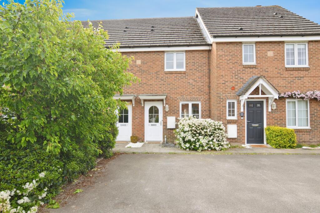 Main image of property: Angus Close, Winnersh, RG41