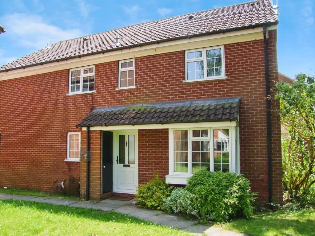 Main image of property: Bedfordshire Way, Woosehill, Wokingham, RG41