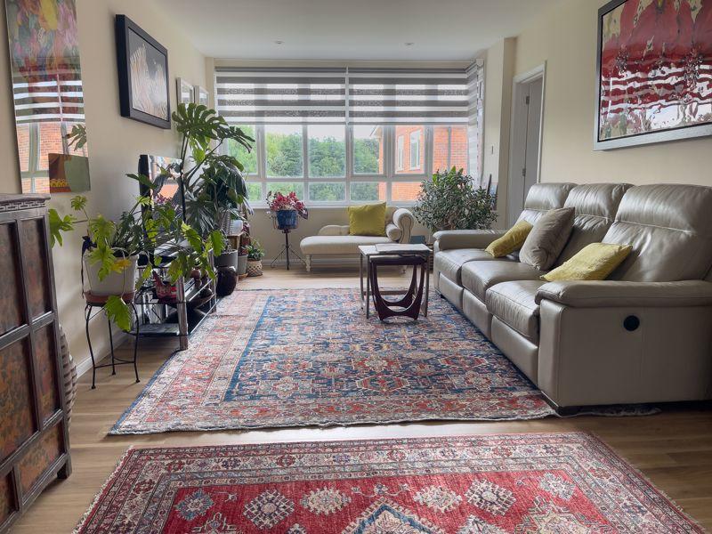 3 bedroom flat for sale in Felpham Village, West Sussex, PO22