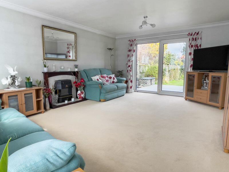 4 bedroom detached house for sale in Bognor Regis West Sussex, PO21