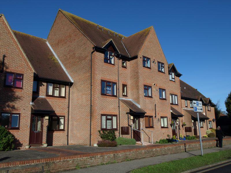 2 bedroom retirement property for sale in Felpham Village, West Sussex