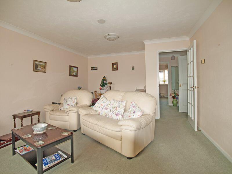 2 bedroom retirement property for sale in Felpham Village, West Sussex