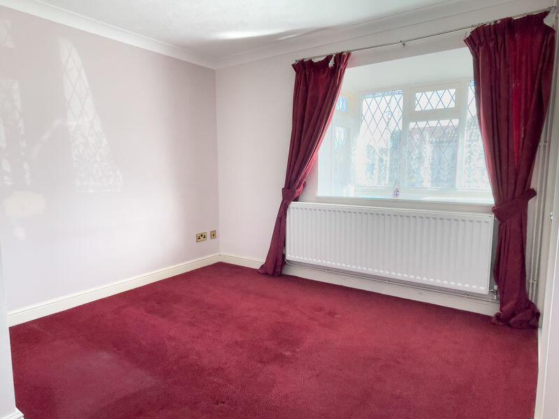 3 bedroom detached bungalow for sale in MiddletononSea, West Sussex, PO22