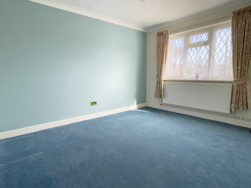 3 bedroom detached bungalow for sale in MiddletononSea, West Sussex, PO22