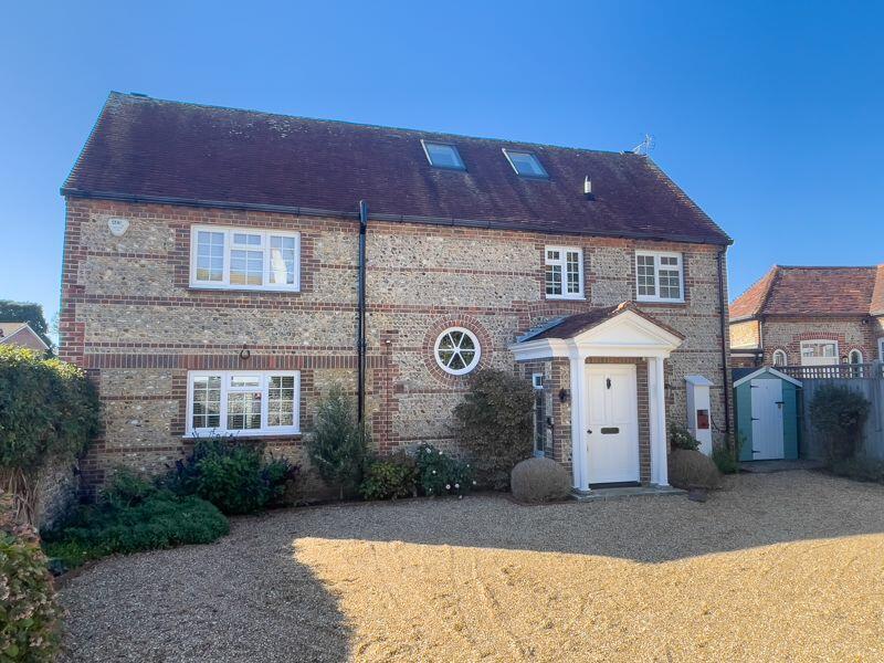 3 bedroom detached house for sale in Felpham, West Sussex, PO22