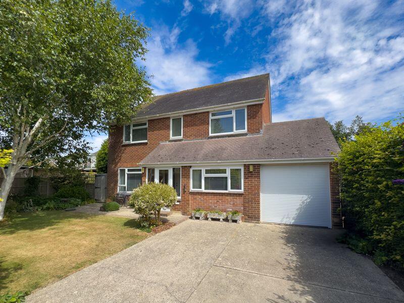 Main image of property: Broomcroft Road, Felpham