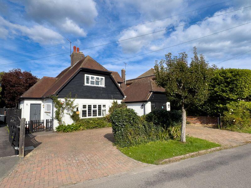 Main image of property: Crossbush Road, Felpham