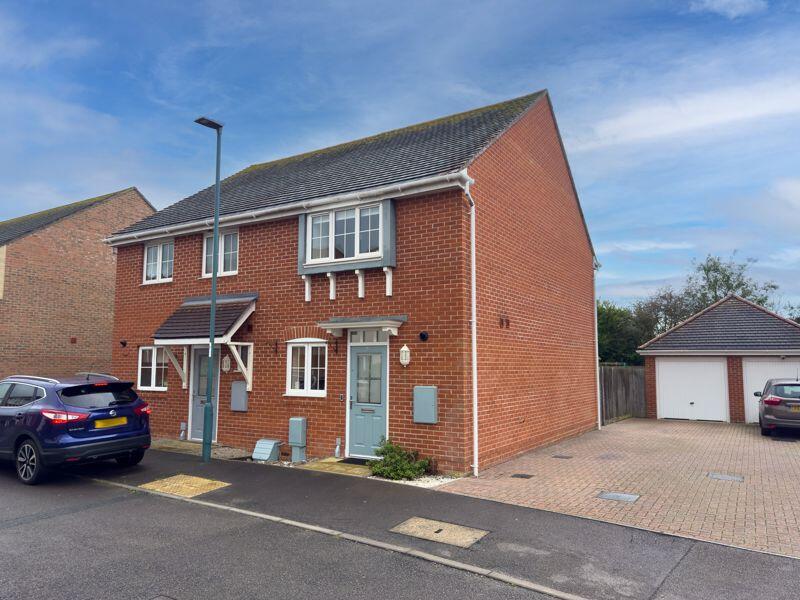 Main image of property: Woodhill Way, Felpham