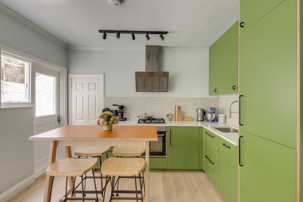 Main image of property: Oaksford Avenue, Sydenham, London, SE26