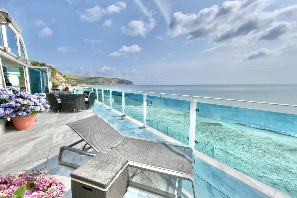 3 bedroom apartment for sale in Ulwell Road, Swanage, BH19