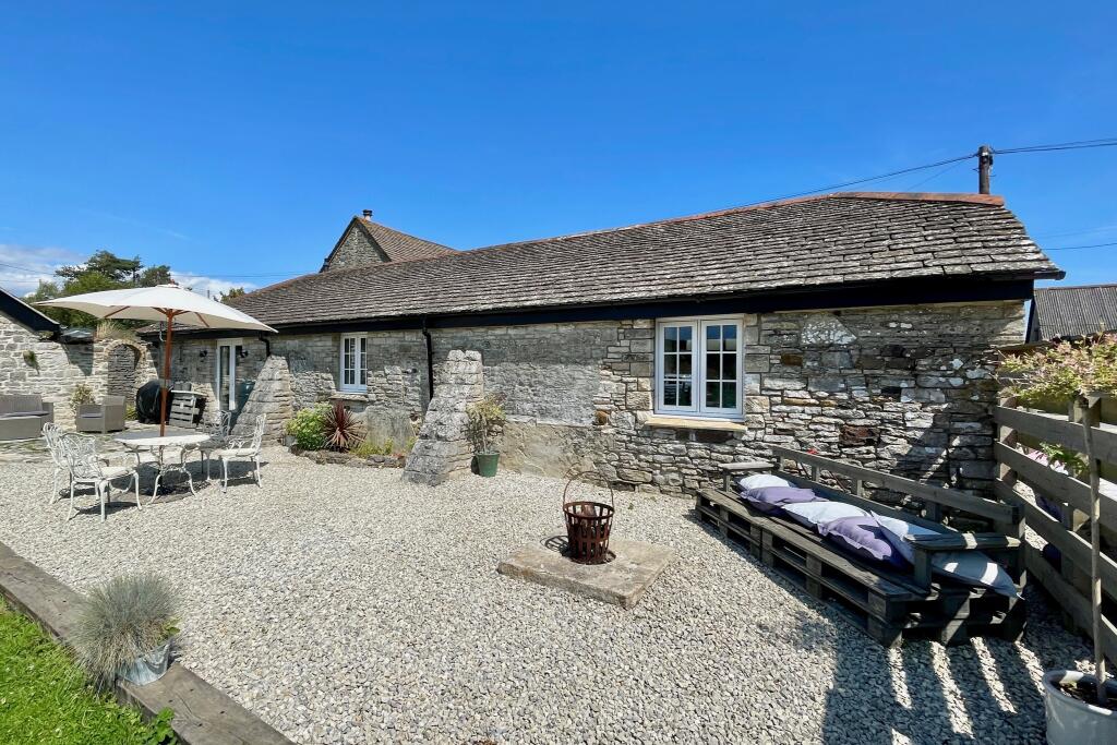 3 bedroom cottage for sale in Tabbit's Hill Lane, Harmans Cross, BH20