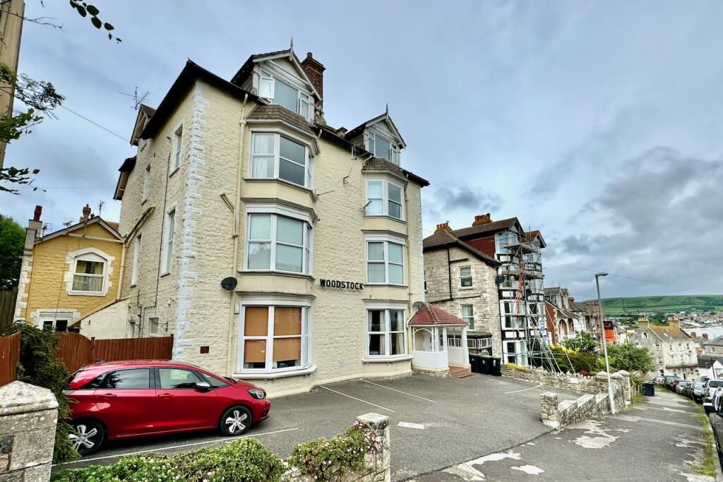2 bedroom flat for sale in Park Road, Swanage, BH19