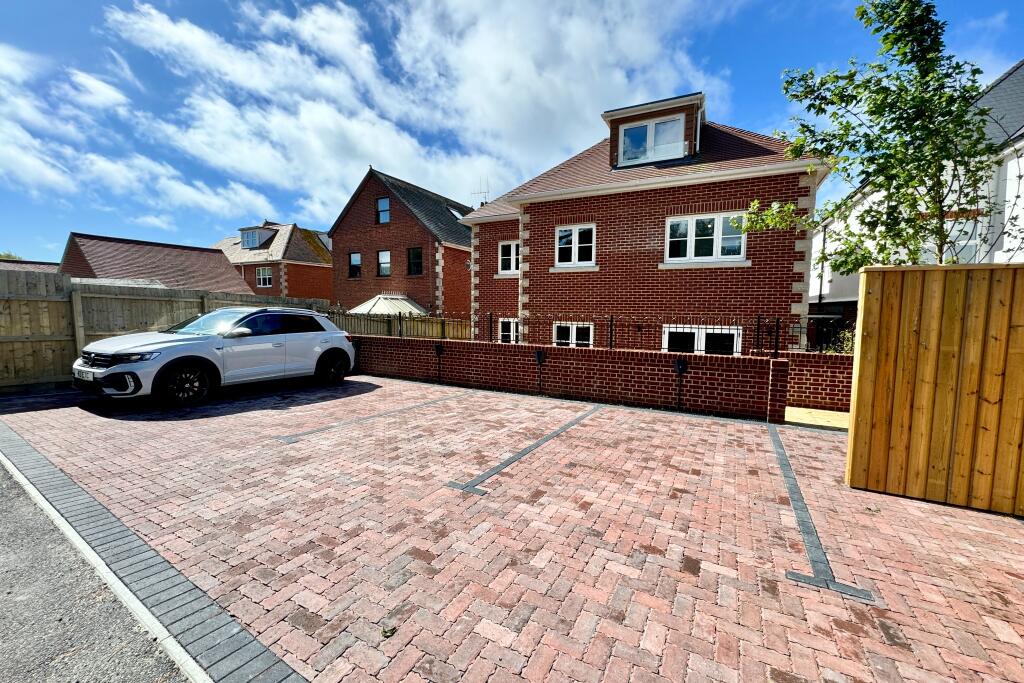 Additional property image - VICTORIA AVENUE, SWANAGE