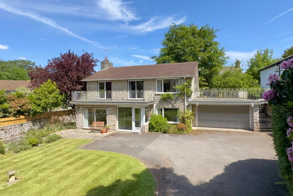 Main image of property: STUDLAND