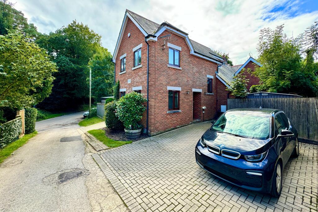 Additional property image - STUDLAND