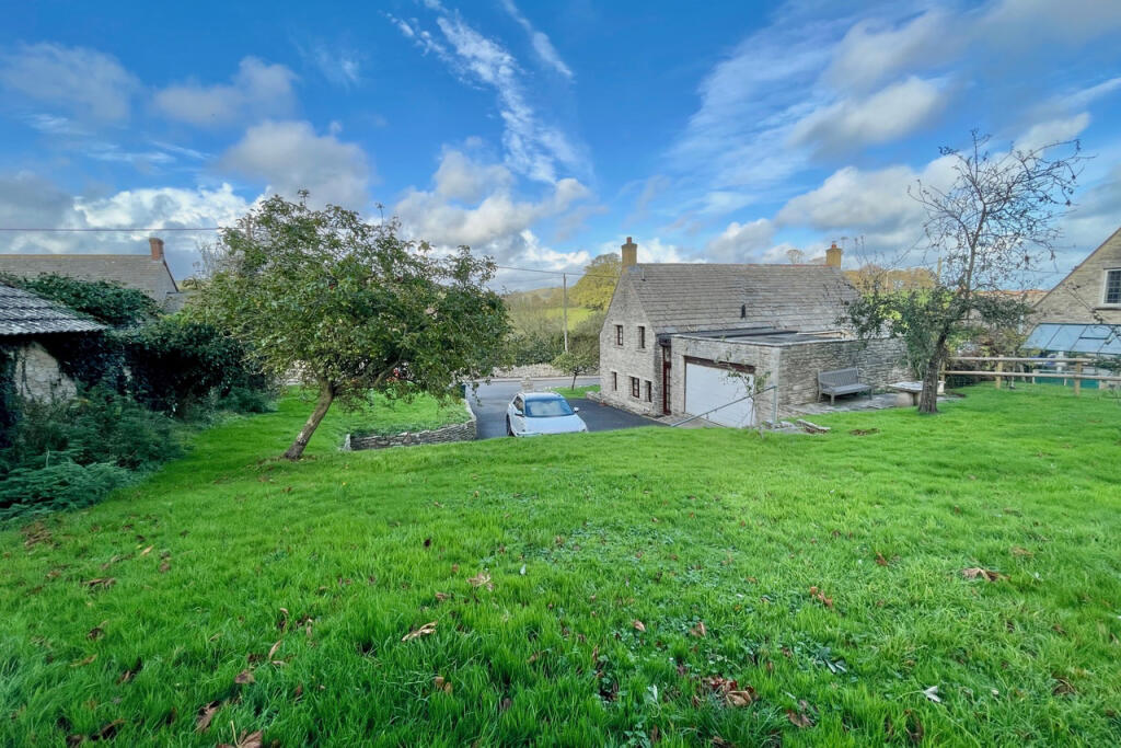 Additional property image - COOMBE HILL, LANGTON MATRAVERS