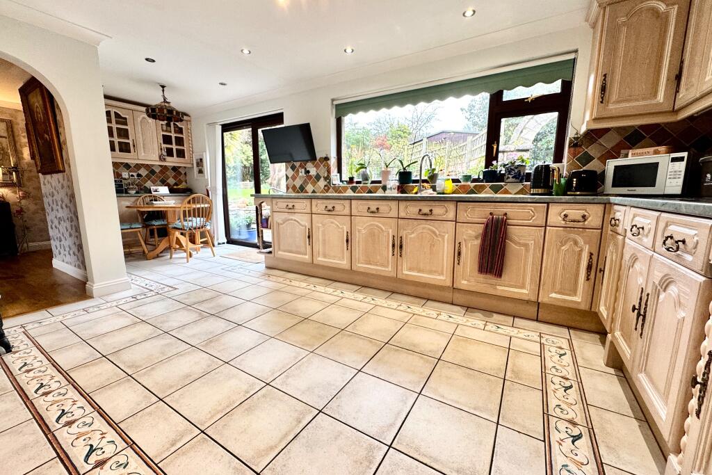 Additional property image - BON ACCORD ROAD, SWANAGE