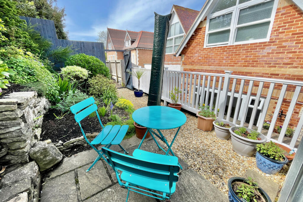 Additional property image - CLUNY CRESCENT, SWANAGE