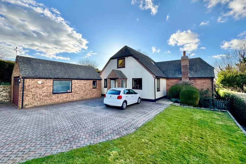 Main image of property: HAYCRAFTS LANE, Nr LANGTON MATRAVERS