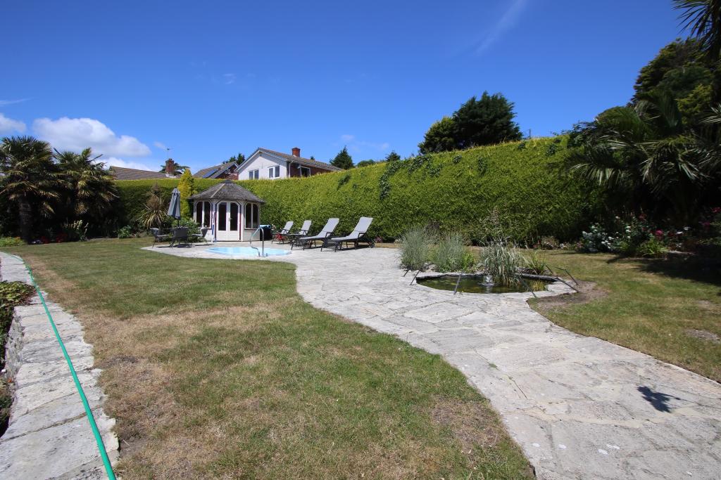 3 bedroom detached house for sale in Walrond Road, Swanage, BH19