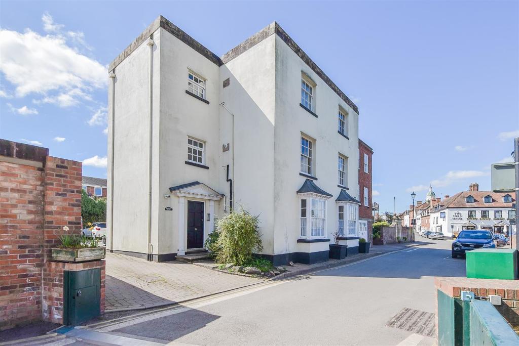 Main image of property: Waterside, Upton upon Severn, Worcester