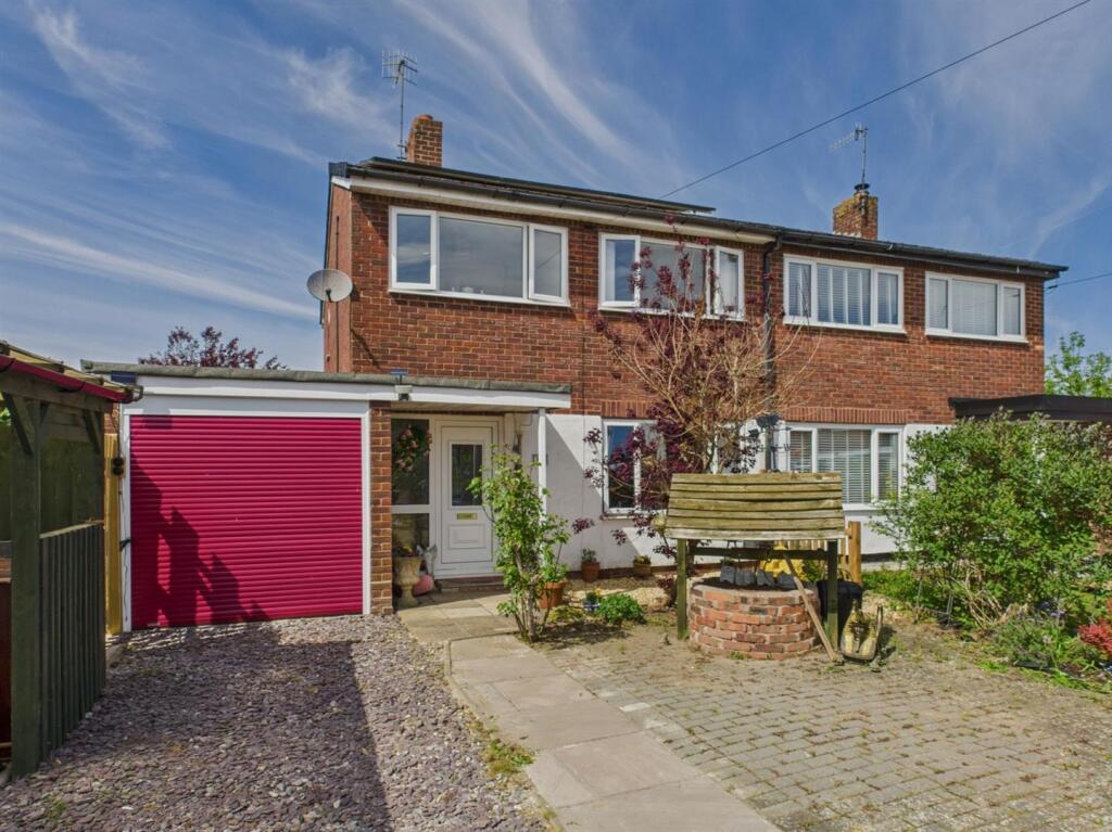 Main image of property: Packers Hill, Upton-Upon-Severn, Worcester