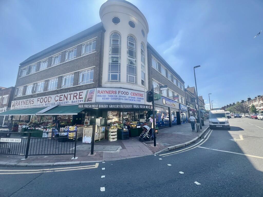 Main image of property: Flat 3, Hedrich House, 410-420 Rayners Lane