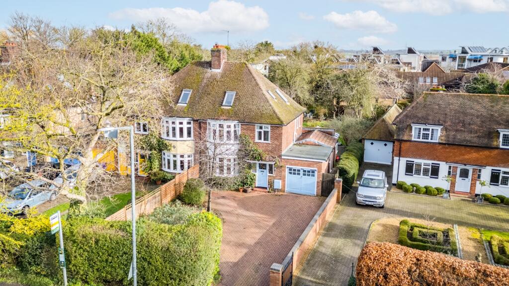 Main image of property: Green Lane
