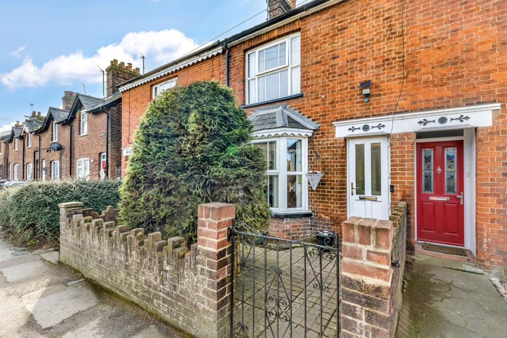 Main image of property: Woolgrove Road, Hitchin, SG4 0AS