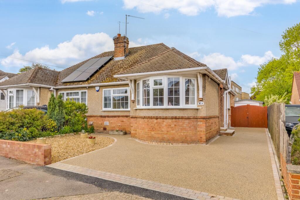 Main image of property: Traherne Close, Hitchin, SG4 9