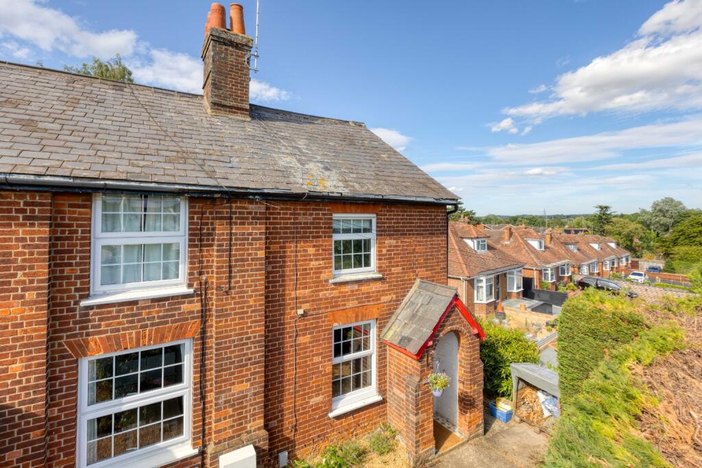 Main image of property: Stevenage Road, Hitchin